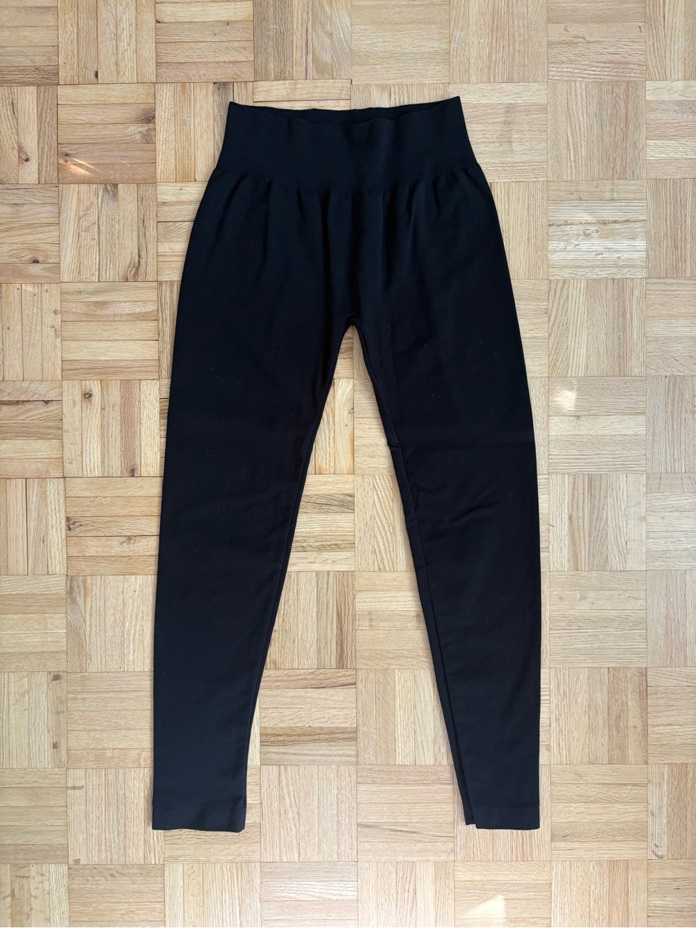 Wolford Luxury Seamless High-Waisted Leggings, Black Medium